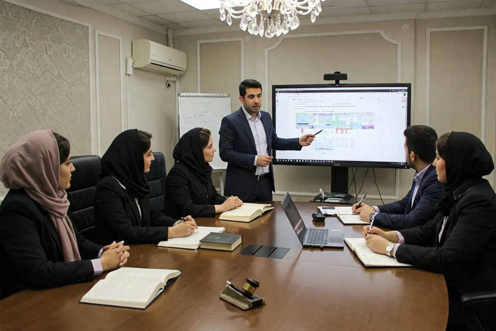 راهنمای جامع انتخاب وکیل مشارکت در ساخت در تهران